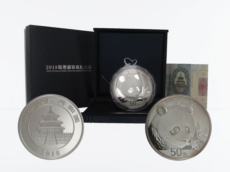 China 50 Yu Panda  2018 Box + CoA, 150 g.  Silber PP