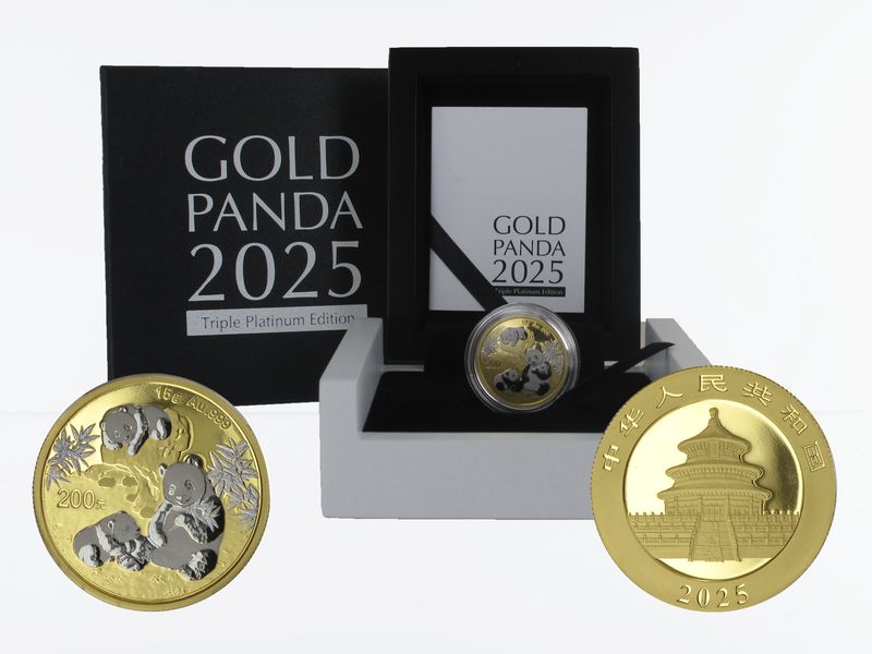 China 200 Yu  Panda 2025, 15 Gramm, Triple Platinum Edition